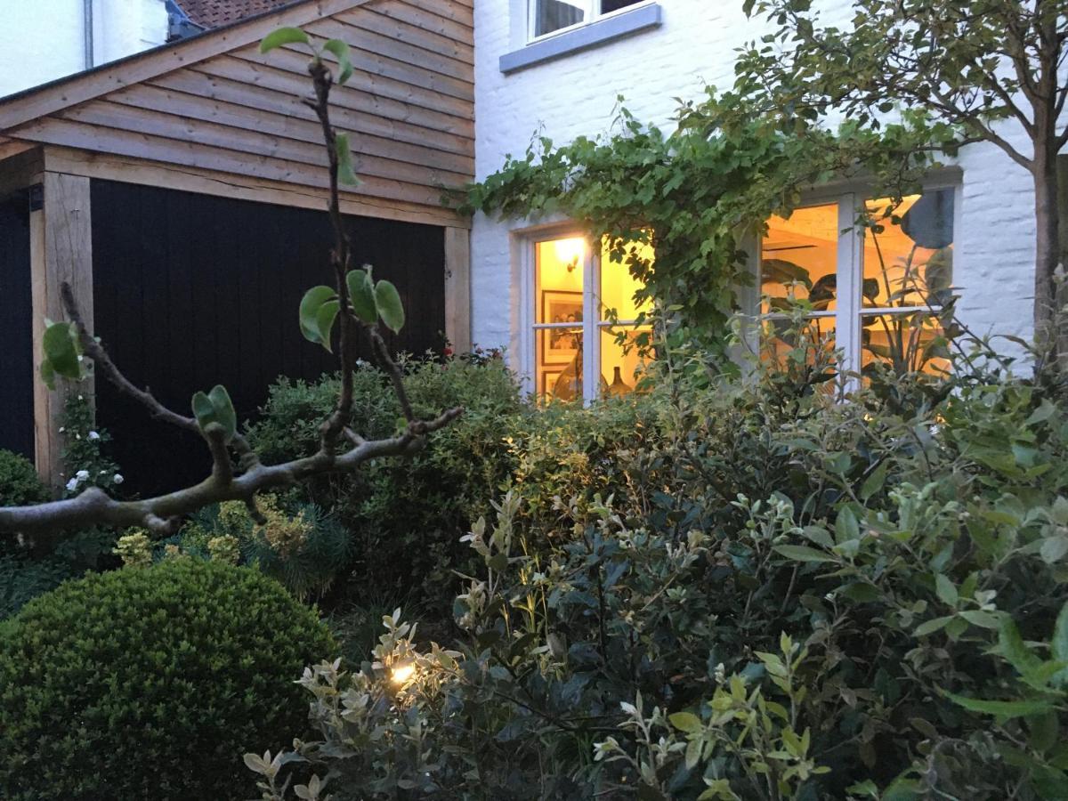 The Herring'S Residence - Stylish Private Cottage With Breakfast In Historic Center - Adults-Only Bruges Exterior photo